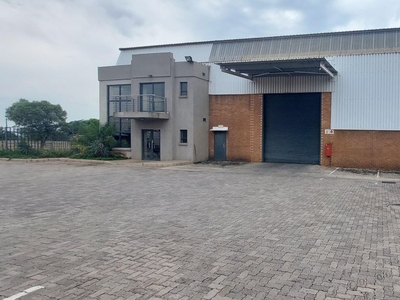 691m² Warehouse To Let in Jet Park