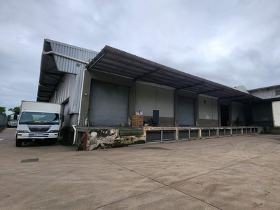 2'300m2 Warehouse To Rent in Riverhorse Valley | Swindon Property