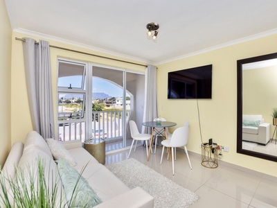 Apartment To Rent in Blouberg Sands