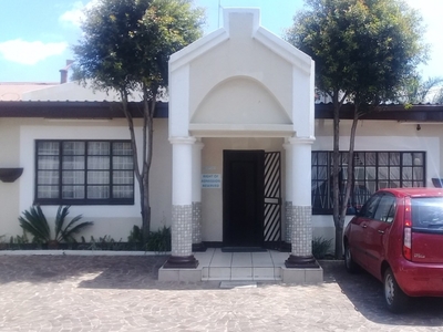 Guest House / Hotel For Sale In Benoni Ext 15