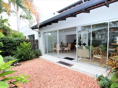 Hendra Estates - Stunning Furnished Townhouse To Rent In Prime Umhlanga