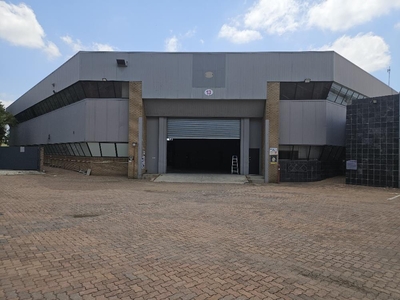 Multi-Use Warehouse with Offices To Let on the N1 highway