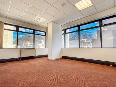 Office with Table Mountain views in Cape Town CBD