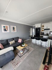 3 Bedroom Apartment / flat to rent in Cambridge West