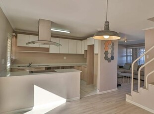 3 Bedroom apartment to rent in La Mercy