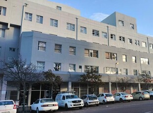 3 Bedroom apartment to rent in Wynberg, Cape Town