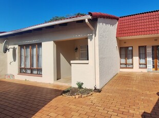3 Bedroom Townhouse For Sale In Margate Beach