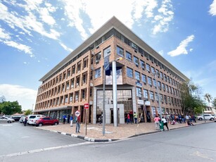 Office To Let in Bellville Central