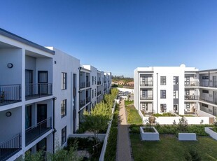 Unlock the Door to Contemporary Living in the Heart of Sonstraal Heights