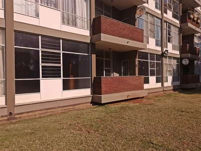 2 Bedroom Flat For Sale in Three Rivers