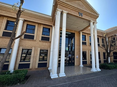 300m² Office To Let in Building 11, Highveld