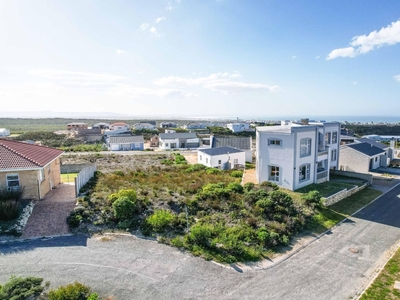 625m² Vacant Land For Sale in Struisbaai