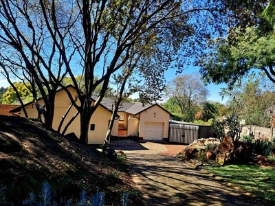 House For Sale In Dinwiddie, Germiston