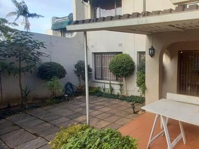 Townhouse For Rent In Chiltern Hills, Westville