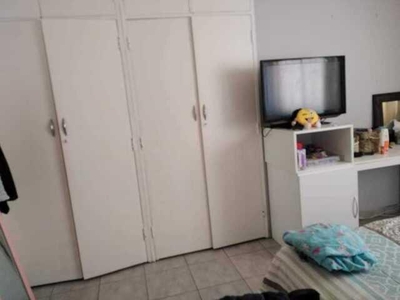 2 bedroom, Amanzimtoti KwaZulu Natal N/A