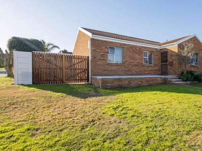 3 Bedroom house sold in Brackenfell South