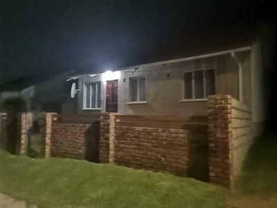 3 bedroom, Port Elizabeth Eastern Cape N/A