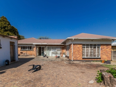 4 bedroom house for sale in Kempton Park
