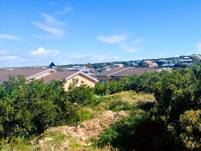 882m² Vacant Land For Sale in Dana Bay