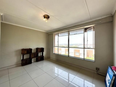 Apartment For Rent In Bulwer, Durban