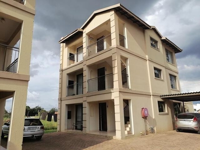 Apartment For Rent In Eike Park, Randfontein