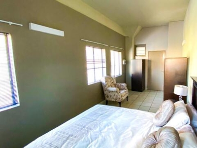 Apartment For Rent In New Doornfontein, Johannesburg