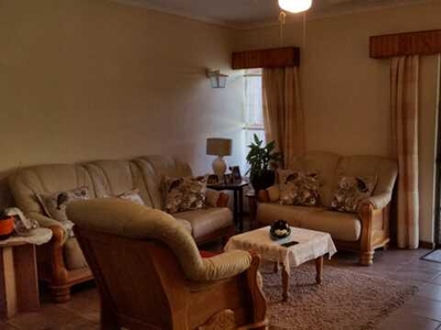 Apartment For Sale In Oudorp, Klerksdorp
