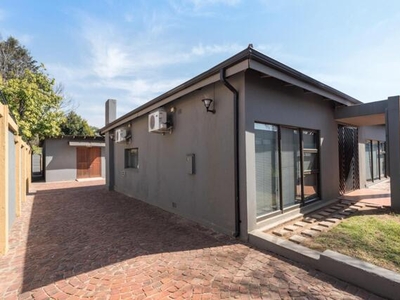 Commercial Property For Sale In Edenvale Central, Edenvale