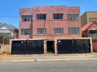 Commercial Property For Sale In Lorentzville, Johannesburg