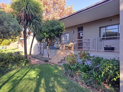 House For Rent In Waverley, Bloemfontein