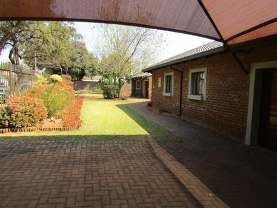 House For Sale In Aerorand, Middelburg