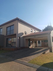 House For Sale In Jackaroo Park, Witbank