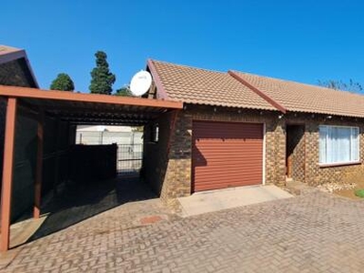 House For Sale In Lewisham, Krugersdorp