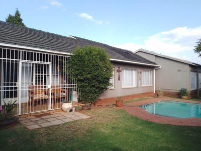 House For Sale In Mindalore, Krugersdorp