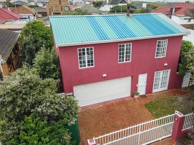House For Sale In Muizenberg, Cape Town