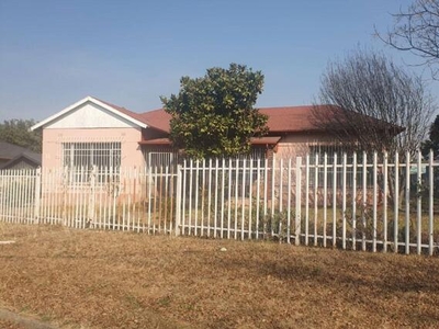 House For Sale In Northmead, Benoni