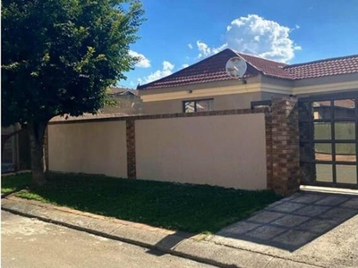 House For Sale In Ormonde View, Johannesburg