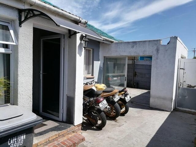 House For Sale In Sunnyside, Cape Town