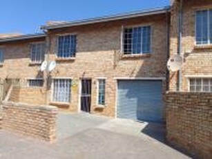 3 Bedroom Simplex for Sale For Sale in Rustenburg - MR646654