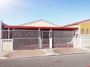 House For Sale in Portlands, Mitchells Plain