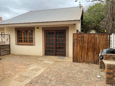 1 Bedroom Apartment / flat to rent in Hospitaalpark - 52a Pretorius Street