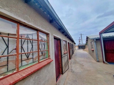 19 bedroom, Polokwane Limpopo N/A