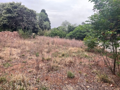 1,983m² Vacant Land For Sale in Clubview