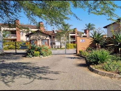 2 Bedroom Apartment / flat to rent in White River Ext 18 - 1 Outeniqua