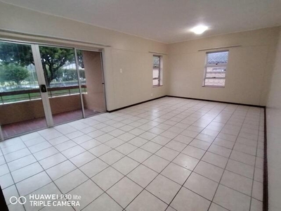 Apartment For Rent In Bonza Bay, East London