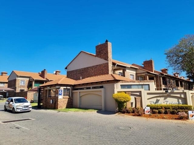 Apartment For Rent In Montana Tuine, Pretoria