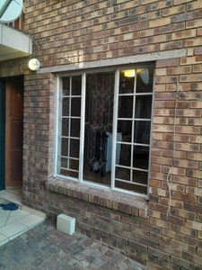 Apartment For Sale In Duvha Park Ext 1, Witbank