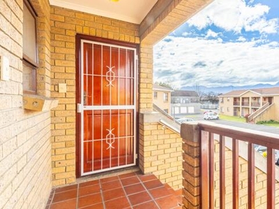 Apartment For Sale In Paarl South, Paarl