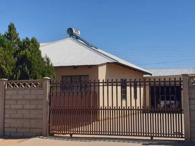House For Rent In Beaconsfield, Kimberley
