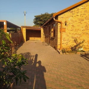 House For Rent In Nellmapius, Pretoria